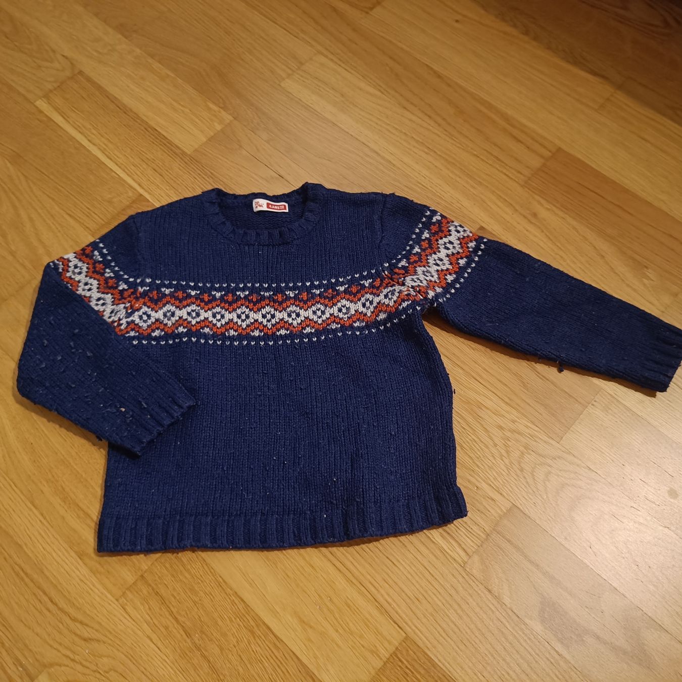 Pulls et sweat-shirts: Pullover Grösse 110 – D'occasion à Jaberg par urig17.