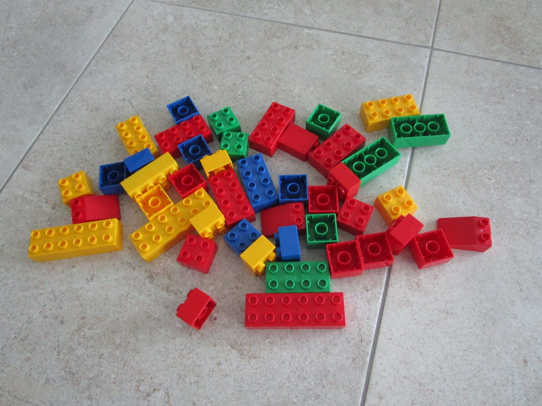 Lego Kit di costruzioni: Duplo Lego Lot Nr. 3 – Usato da Grenchen venduto da Bass25 2