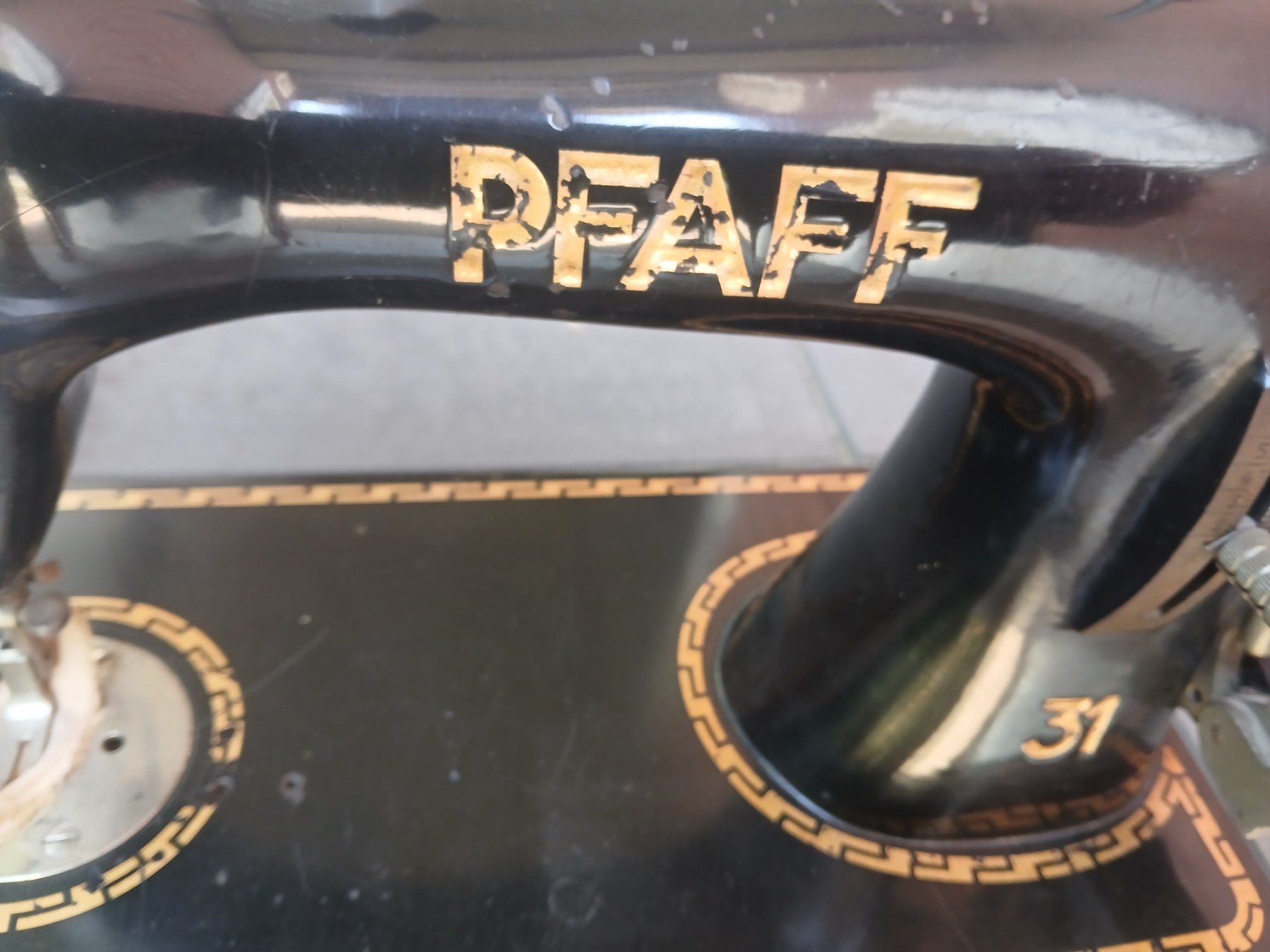 Pfaff Macchine da cucire: Pfaff Nähmaschine – Usato da Ebikon venduto da smart1997 1