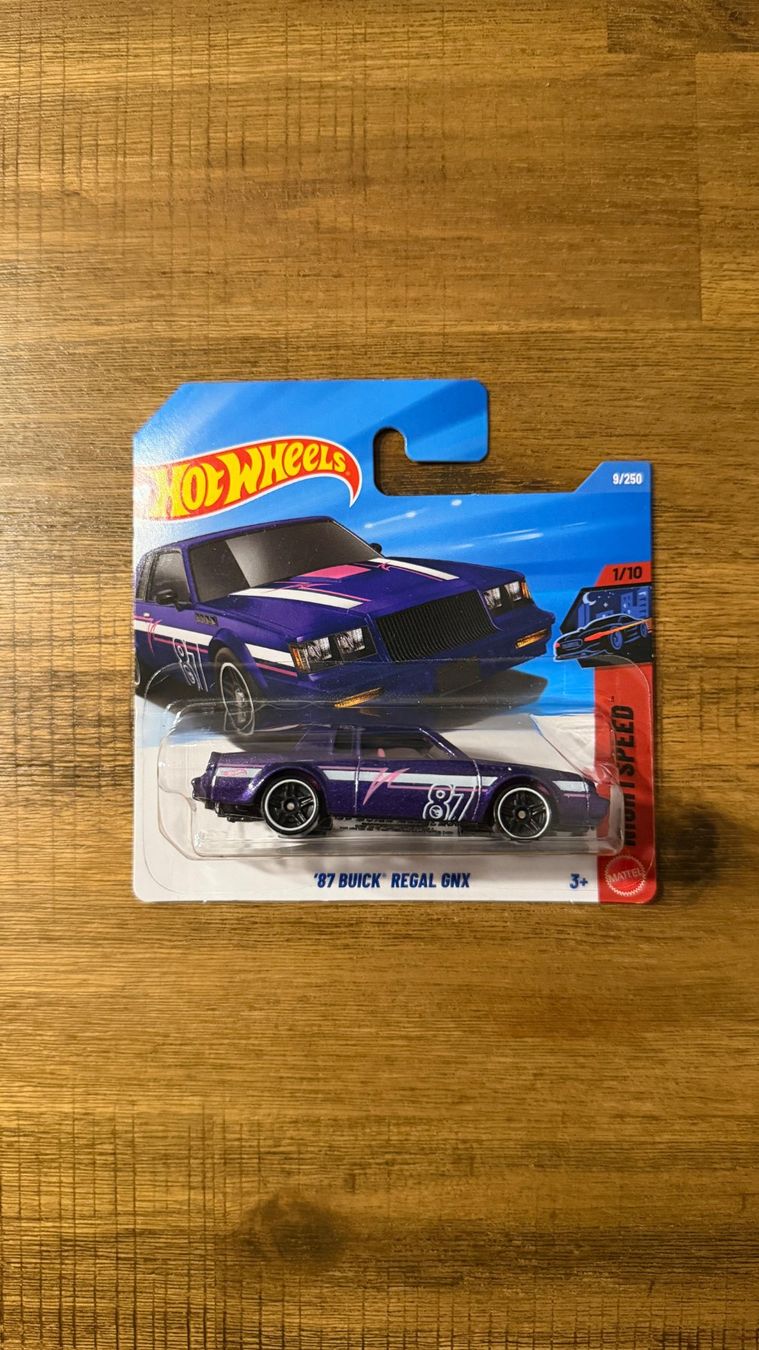 Hot Wheels Modellini d'auto: Hot Wheels 87 Buick Regal GNX - 9/250 – Nuovo e nell'imballaggio originale da Opfikon venduto da andi_campi