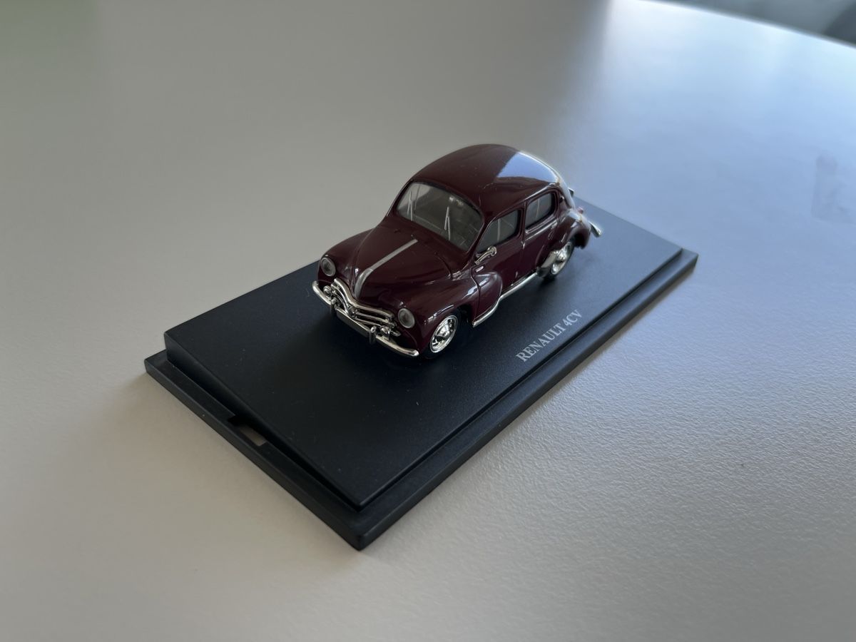 Renault Modellini d'auto: Renault 4CV Renault Heck – Usato da Kräiligen venduto da tisala