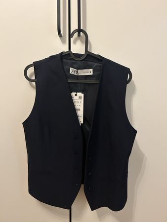 ZARA Gilet (marineblau Grösse M nie getragen)