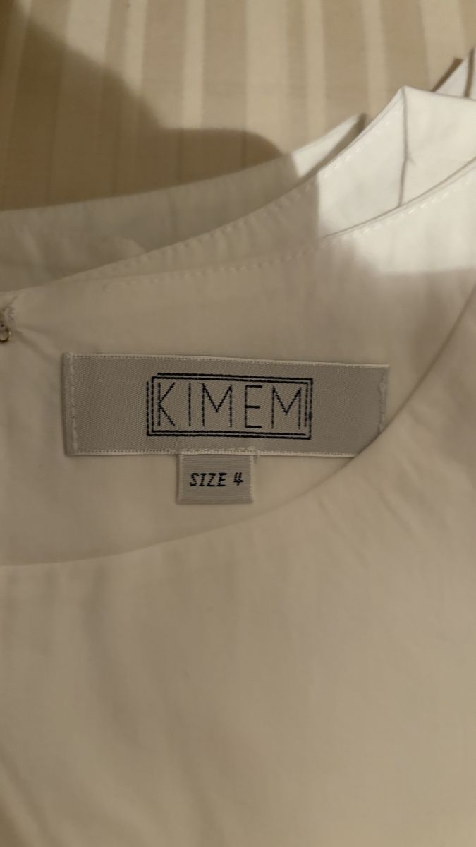 Tops: Top KIMEM blanc taille 4 occasion – Neu und originalverpackt aus Romont FR von jeanne110 4