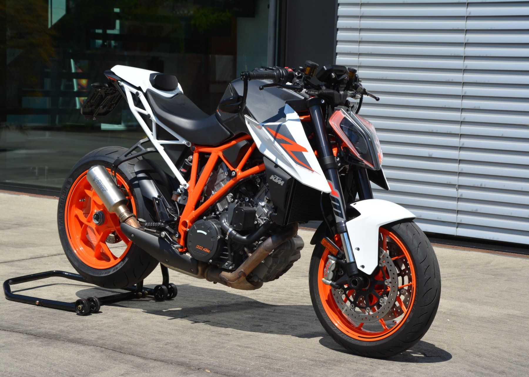 KTM Strasse: KTM 1290 Super Duke R – Gebraucht aus Oberkulm von Curiger-Automobile