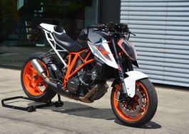 KTM 1290 Super Duke R