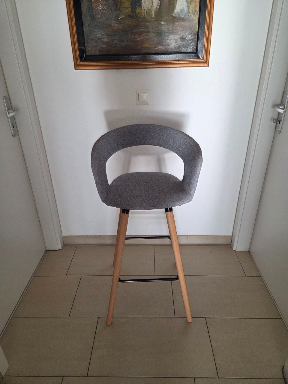 Conforama Stühle: Chaise Conforama grise - bon état – Gebraucht aus Penthalaz von Painda