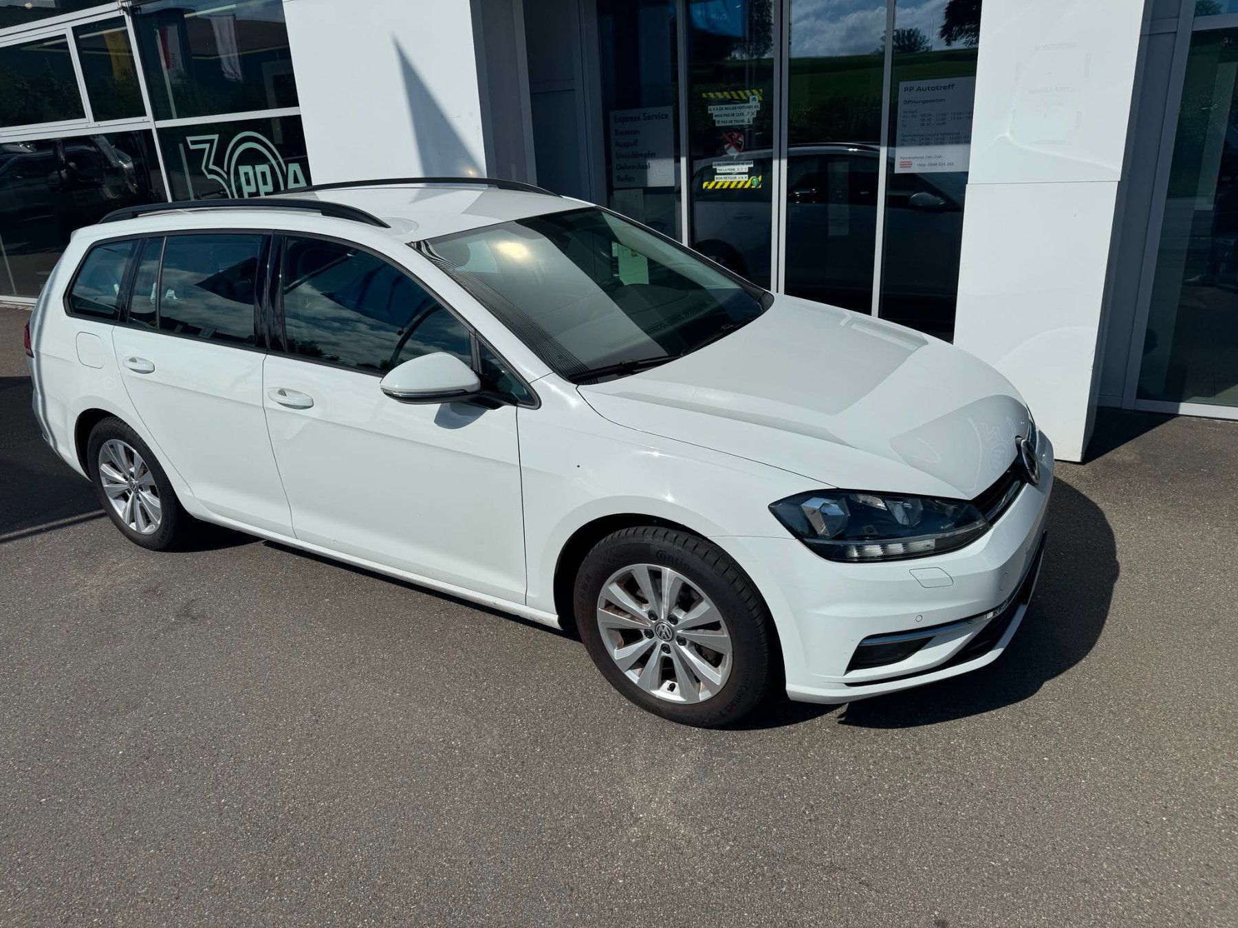 VW Automobili: VW Golf Variant/1.6TDI/115PS/Automat/Frontantrieb – Usato da Wittenbach venduto da rommel33