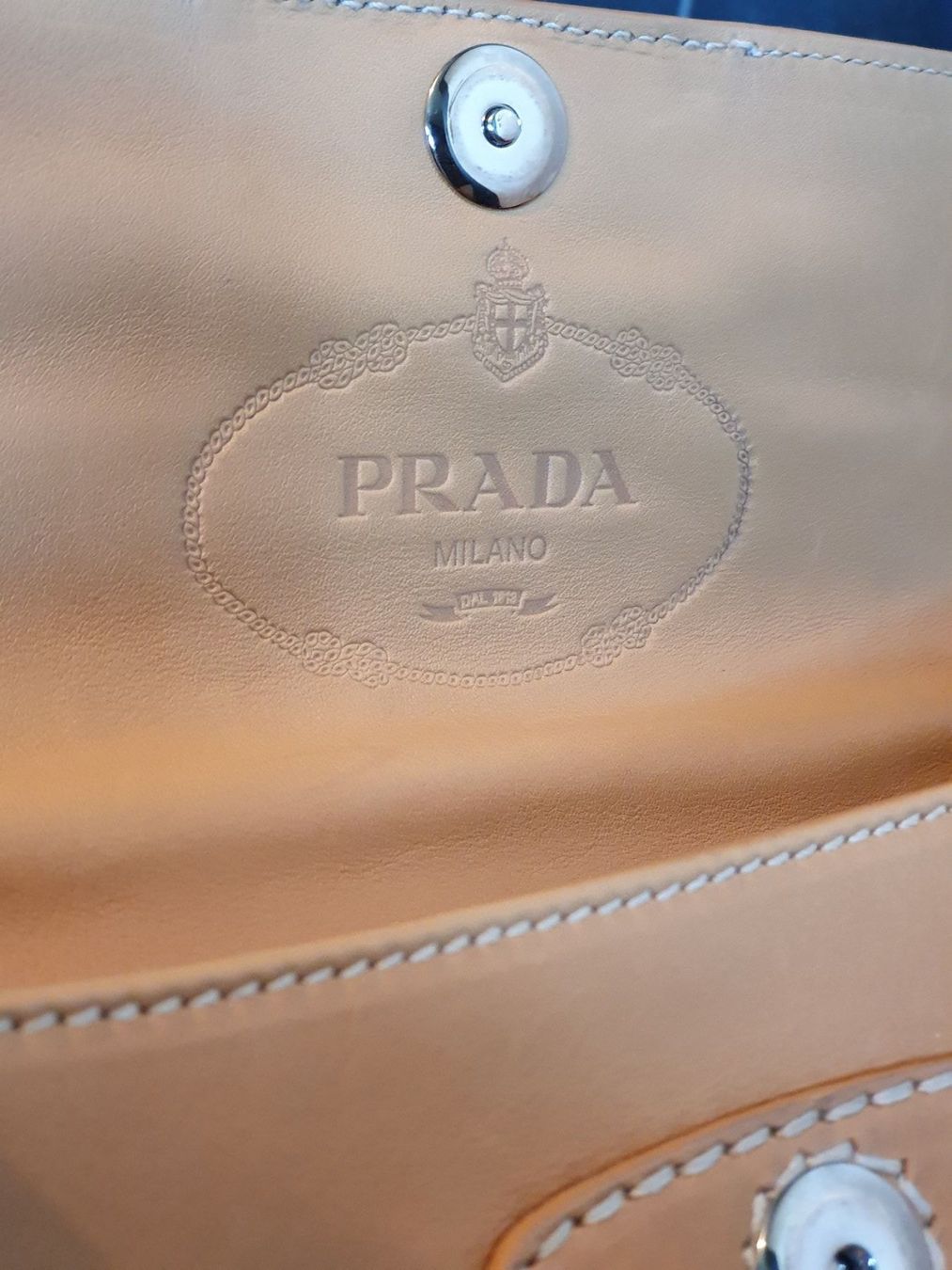 Prada Borse da donna: Umhängetaschen von Prada – Usato da Küsnacht ZH venduto da ch_schweiz 4