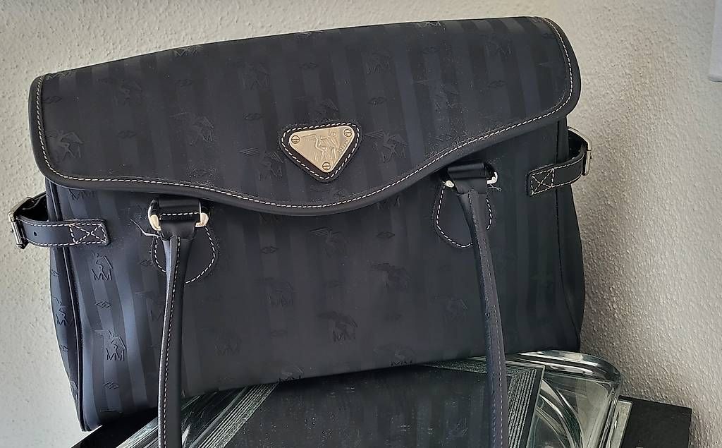 Borse da donna: Mollerus Umhängetasche – Usato da Muhen venduto da Diva57 2