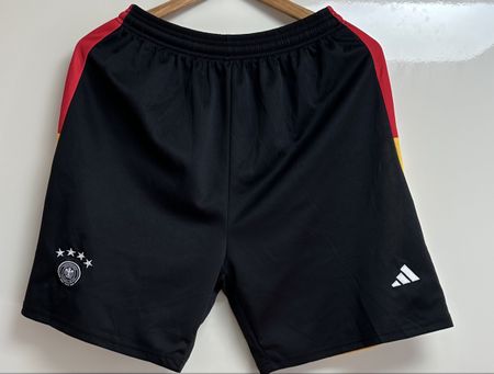 Deutschland 🇩🇪 kurze Hose G M/L