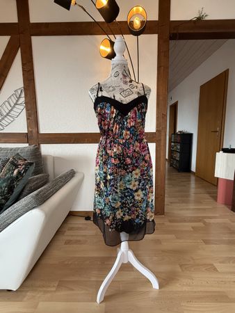 KOOKAI Sommerkleid, Gr. 38, mit Blumenmuster - Top Zustand!