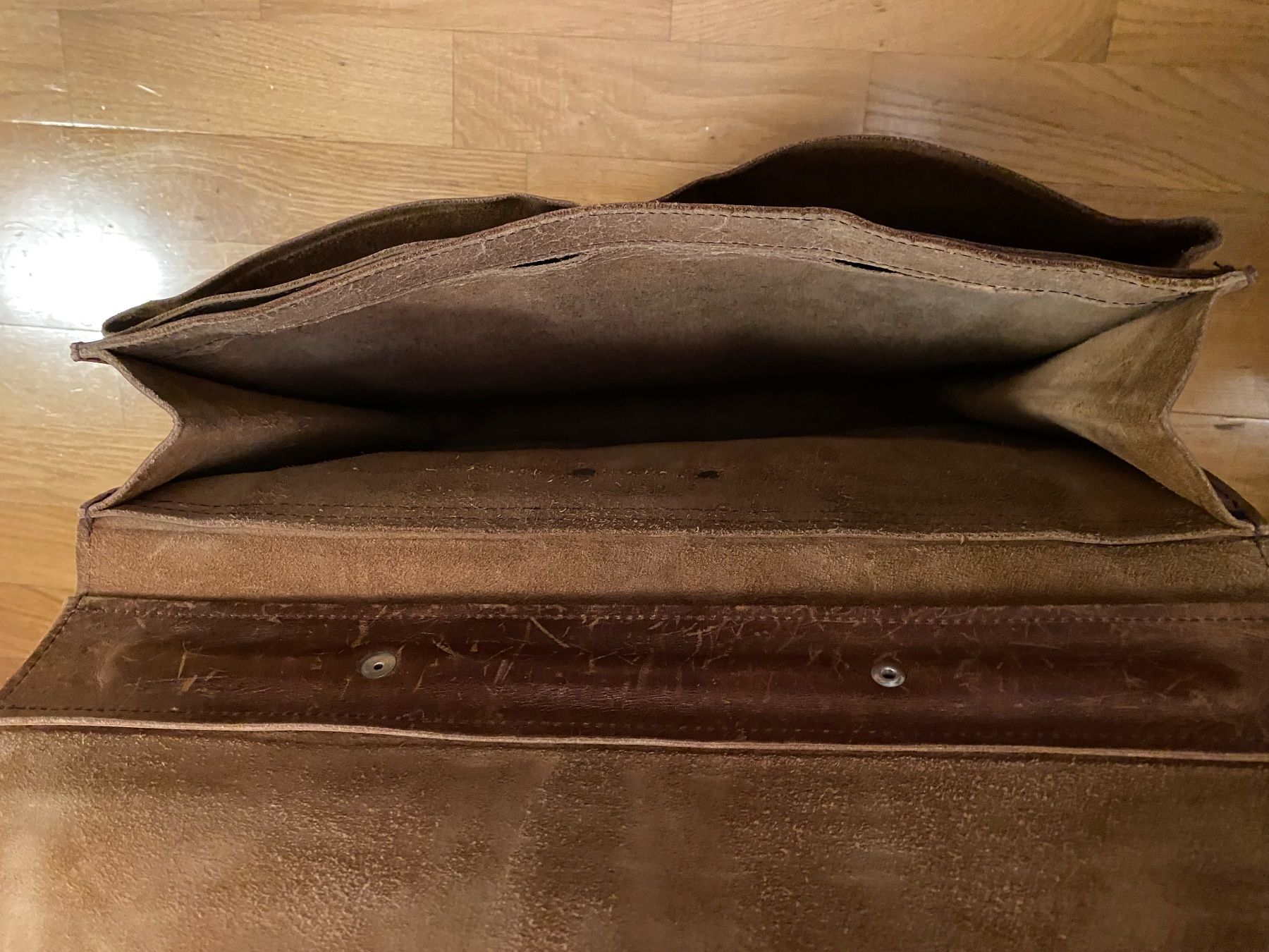 Borse: Vintage-Ledertasche / Aktentasche – Usato da Zürich venduto da Lilaine05 2