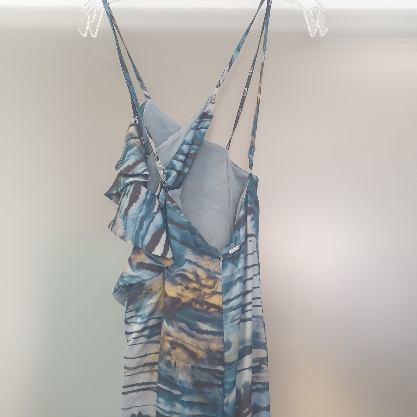 Guess Robes: Sommerkleid Guess – Neuf (Voir description) à Zofingen par siana.m 3