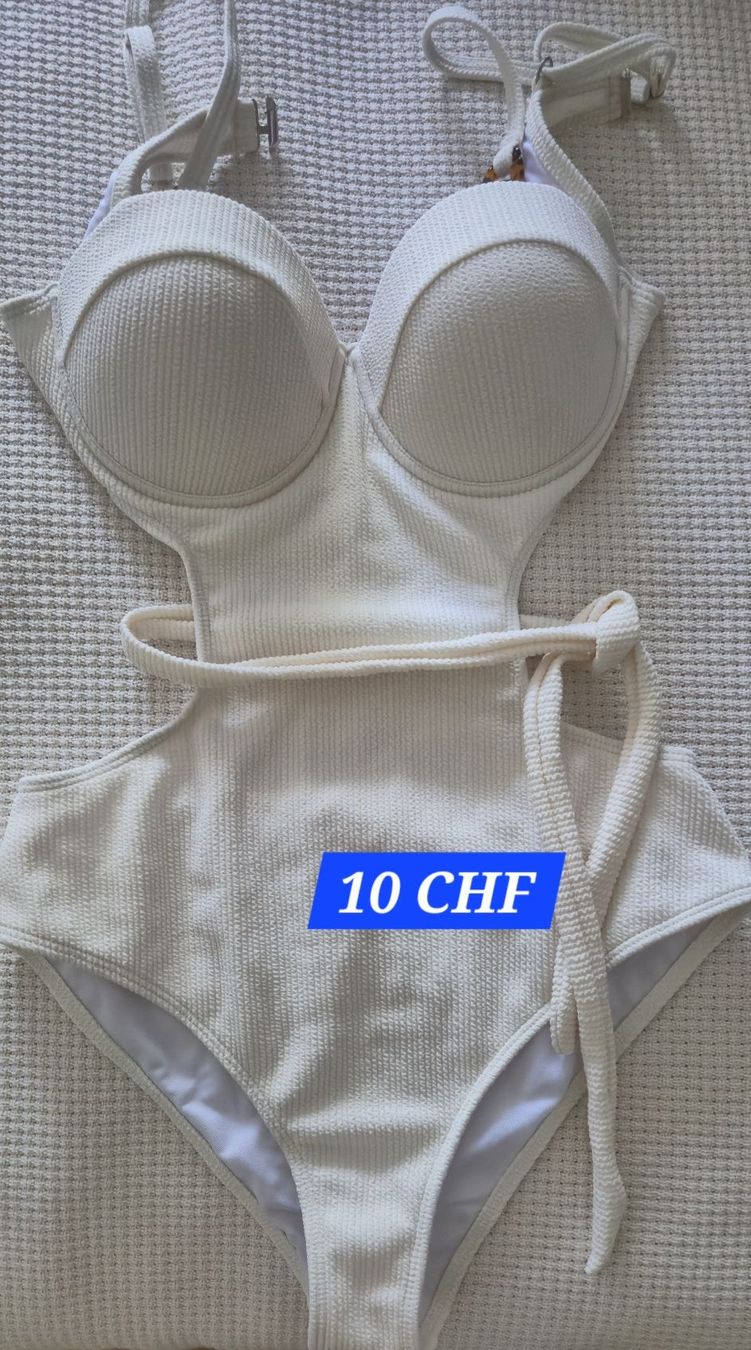 Shein Costumi da bagno & Bikini: Maillot de bain une pièce crème taille S/M – Usato da Le Locle venduto da Arya4 1