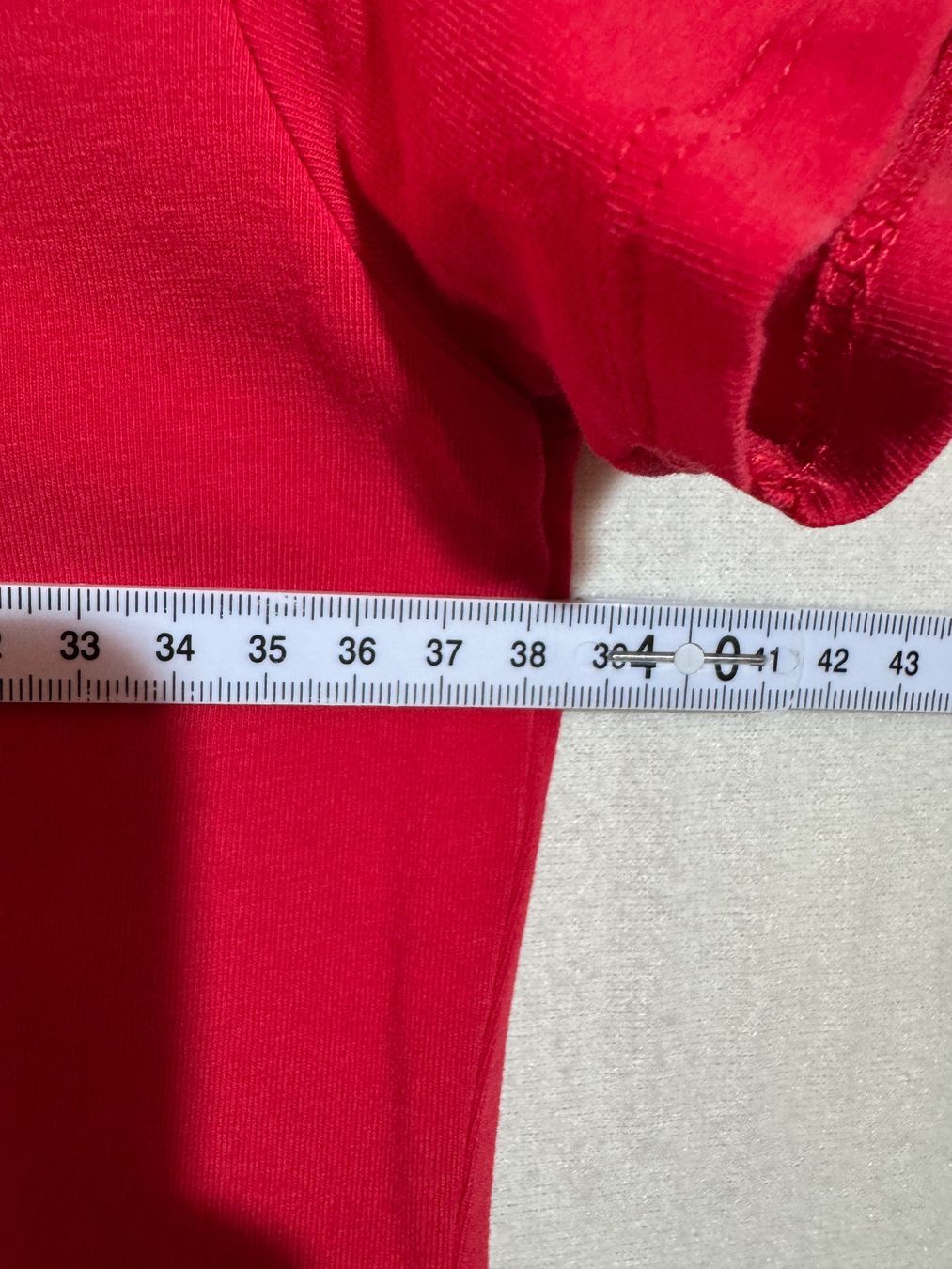 Top: Schönes rotes Basic Top von F&F Gr. 36 – Usato da Grosswangen venduto da second_hand_dress 2