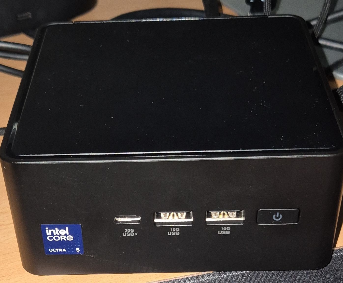 Intel PC: Intel NUC 15 Pro 1TB 225H 48GB Ram  – Usato da Niederweningen venduto da era_s96g