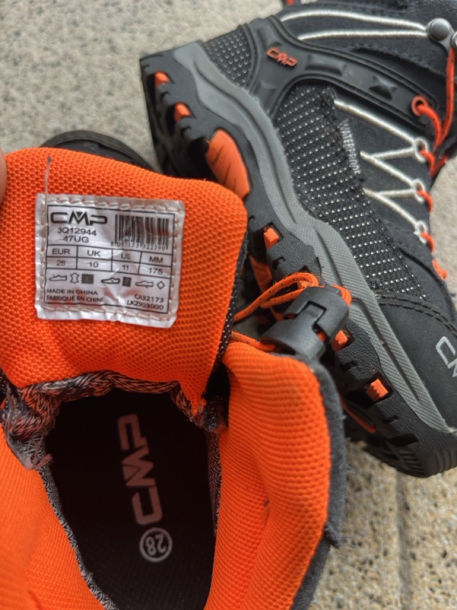 CMP Scarpe per ragazzi: CMP Wanderschuhe Kinder Schwarz Orange Grösse 28  – Usato da Wallenwil venduto da cleliafrei 2