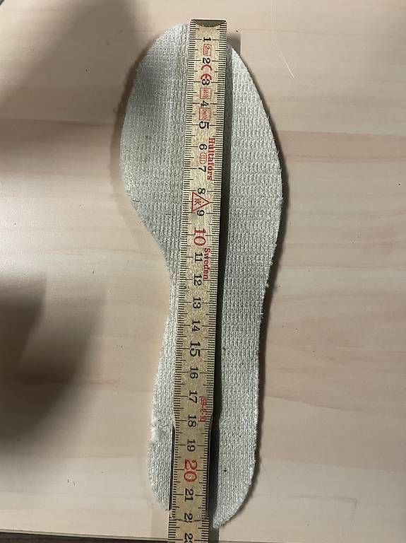 Schlittschuhe: Schlittschuhe Mädchen Gr. 37 – Gebraucht aus Stettfurt von soeins 4