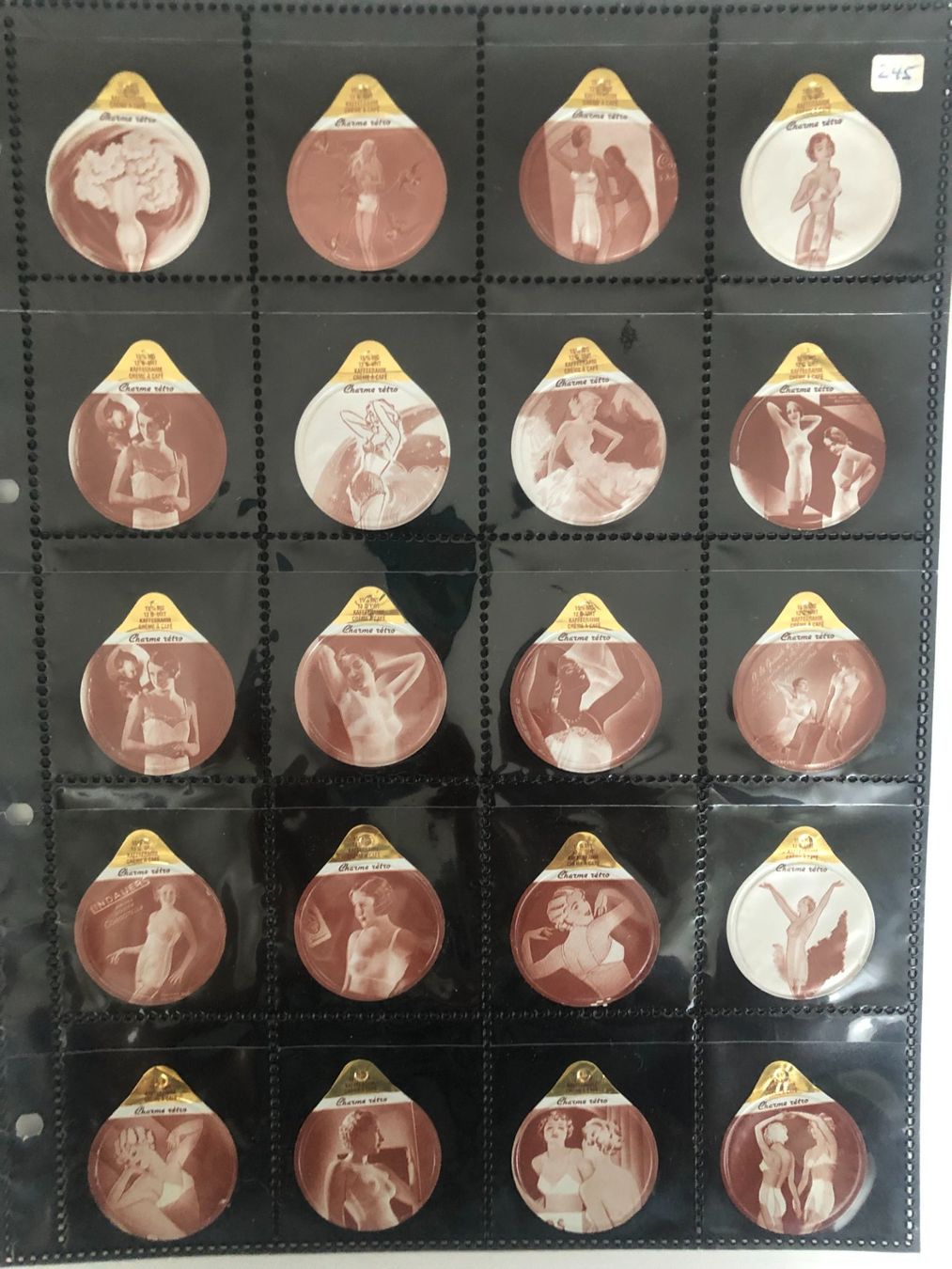 Kaffeerahmdeckel: Kaffeerahm-Deckeli Charme retro – Gebraucht aus Bassersdorf von sammelfloh