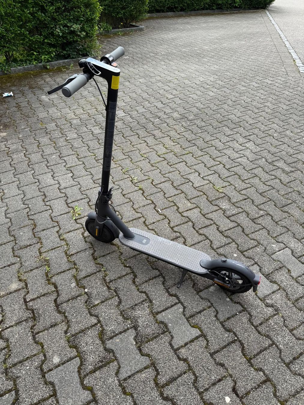Scooter: Xiaomi Essential Elektro Scooter – Usato da Stein AG venduto da issun83 1