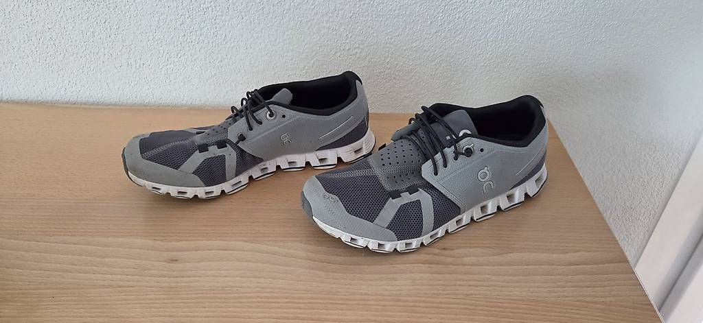On Chaussures femmes: On Cloud 39 – D'occasion à Escholzmatt par taste86 1