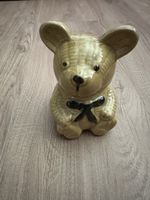 Keramik Bär hellbraun mit schwarzer Schleife guter Zustand
