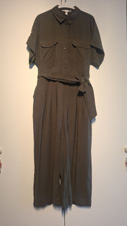 Khaki Utility-Jumpsuit