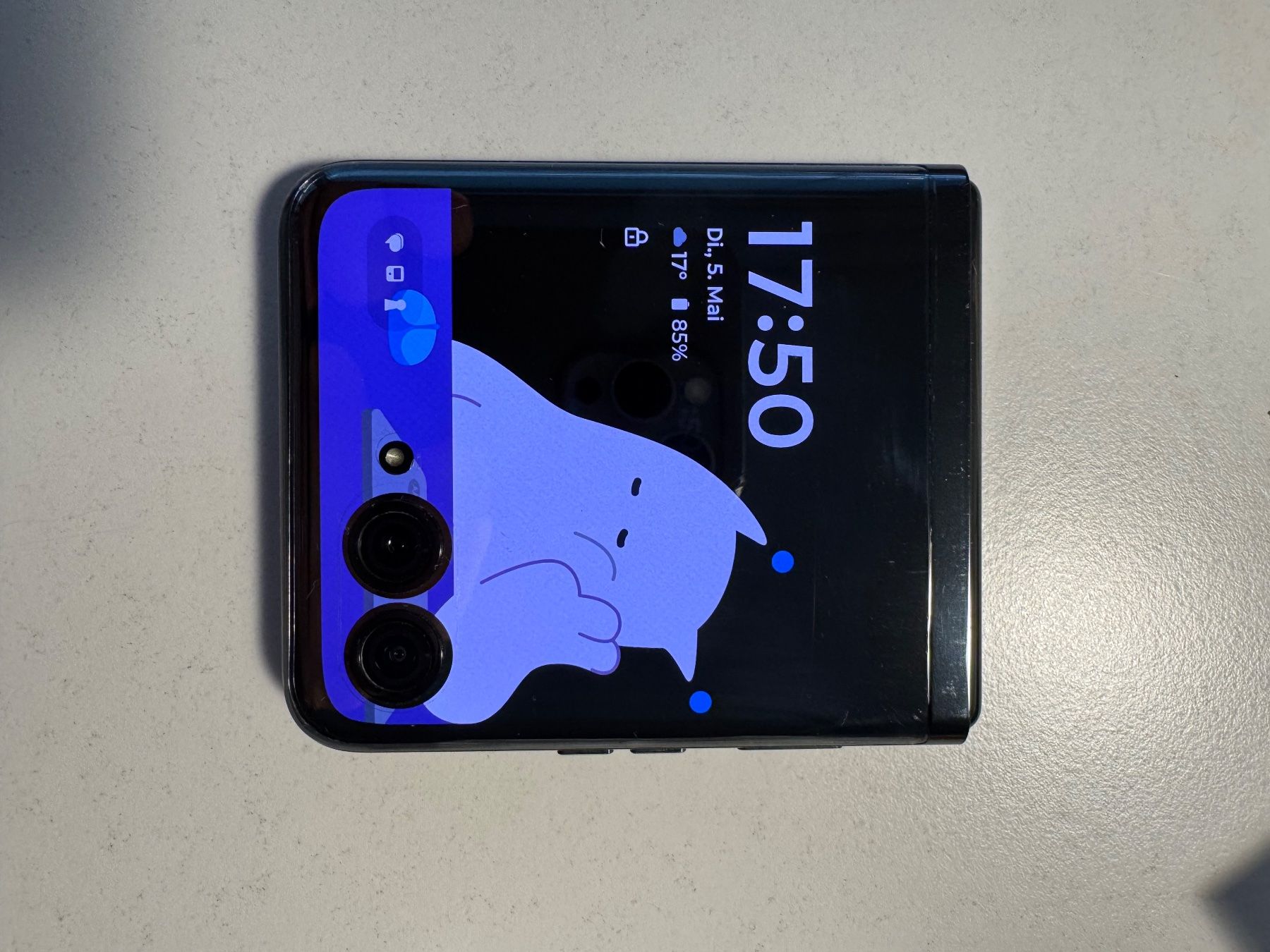 Motorola Telefoni cellulari / Smartphones: Motorola Razr 40 Ultra Schwarz – Usato da Holzhäusern ZG venduto da Promaf
