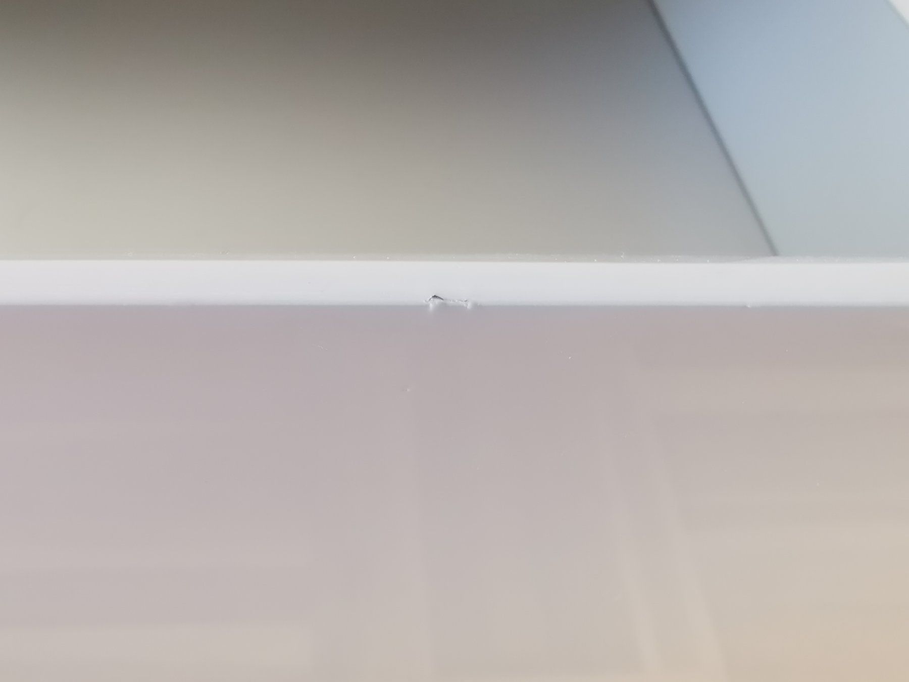 Scrivanie: Schöner Schreibtisch in Glanzoptik – Usato da Eschlikon TG venduto da kri_5lb6 5
