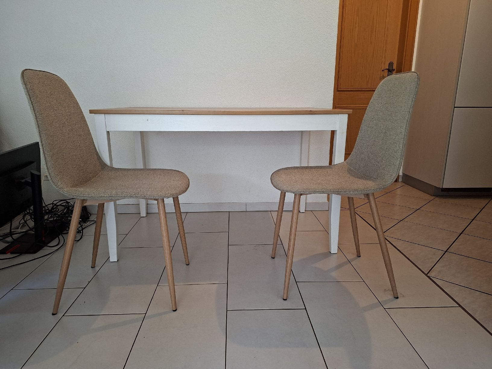 Ikea Set di tavolo e panche: 2* Bistrup Stuhl mit Lerhamn Tisch – Usato da Rufi venduto da tui_g6y2 1