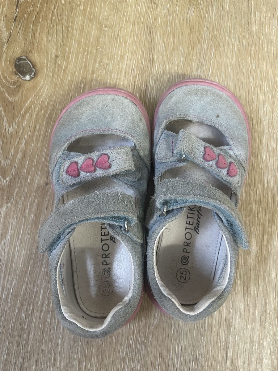Scarpe per ragazze: Protetika Barfusssandalen Gr.25 – Usato da Arch venduto da kathyayani