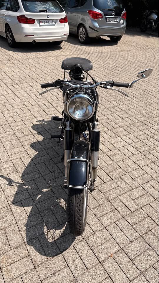 BMW Strasse: BMW R27 – Gebraucht aus Corsier-sur-Vevey von BussardS 1