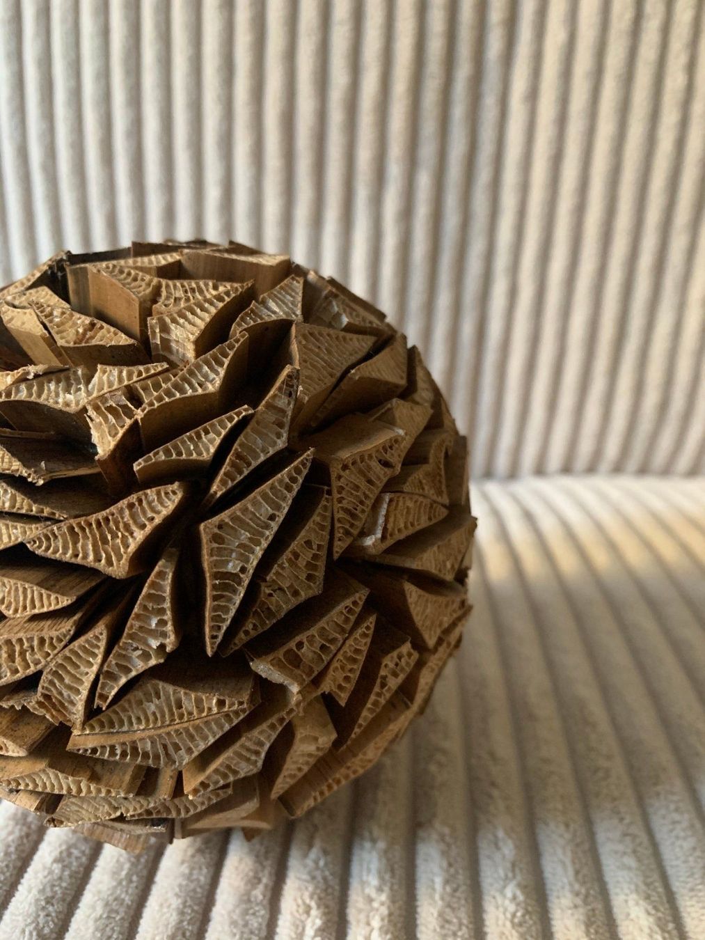 Tutte le decorazioni: Deko Kugel aus Naturmaterialien – Usato da Zürich venduto da Diazaio 1