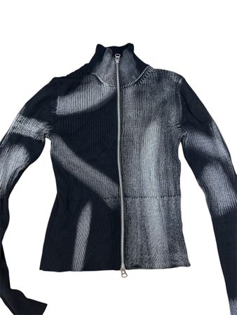 Weekday – Taiki – Eng geschnittene Jacquard-Strickjacke