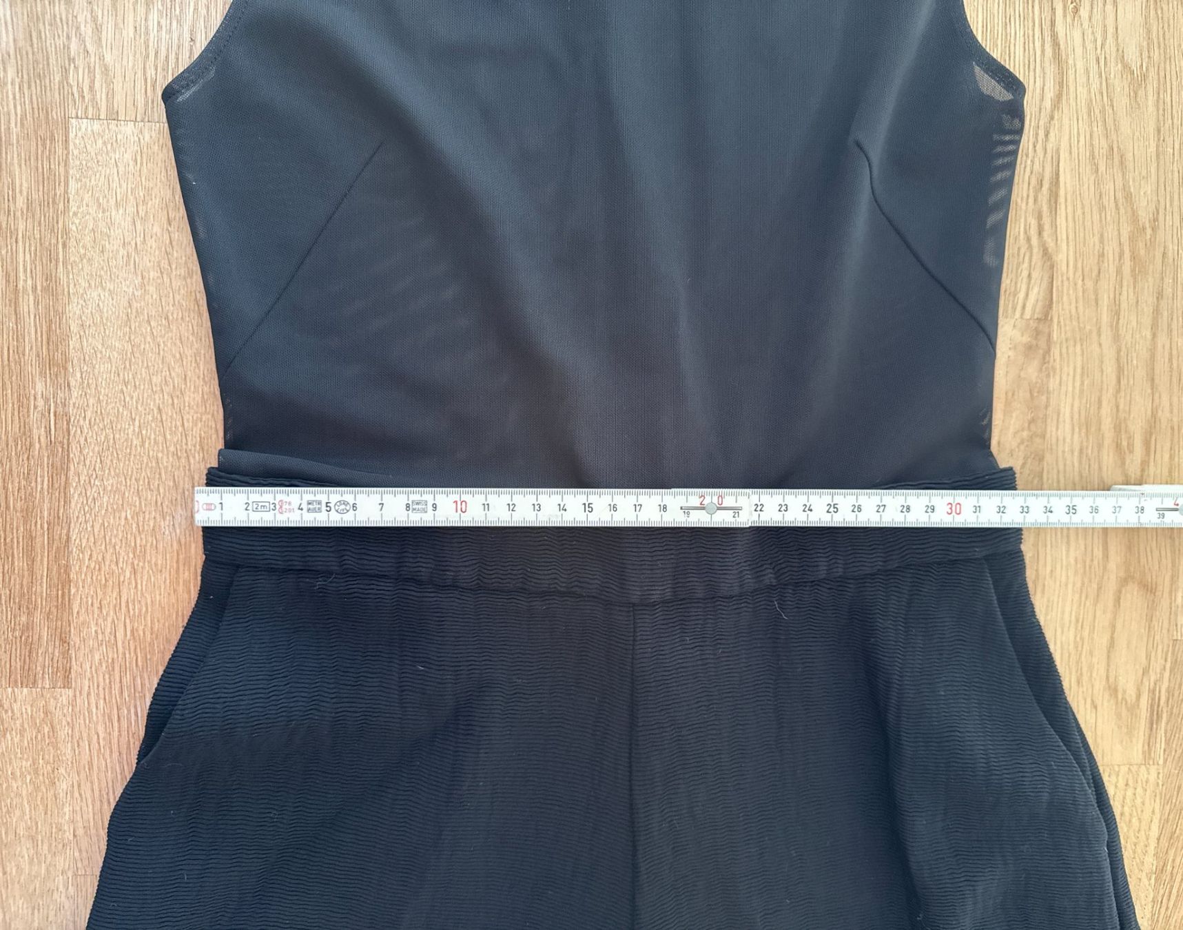 Jumpsuits: Spende Theodora Stiftung - Schwarzer Jumpsuit Elegant -Gr S – Gebraucht aus Fällanden von La_Natie 2