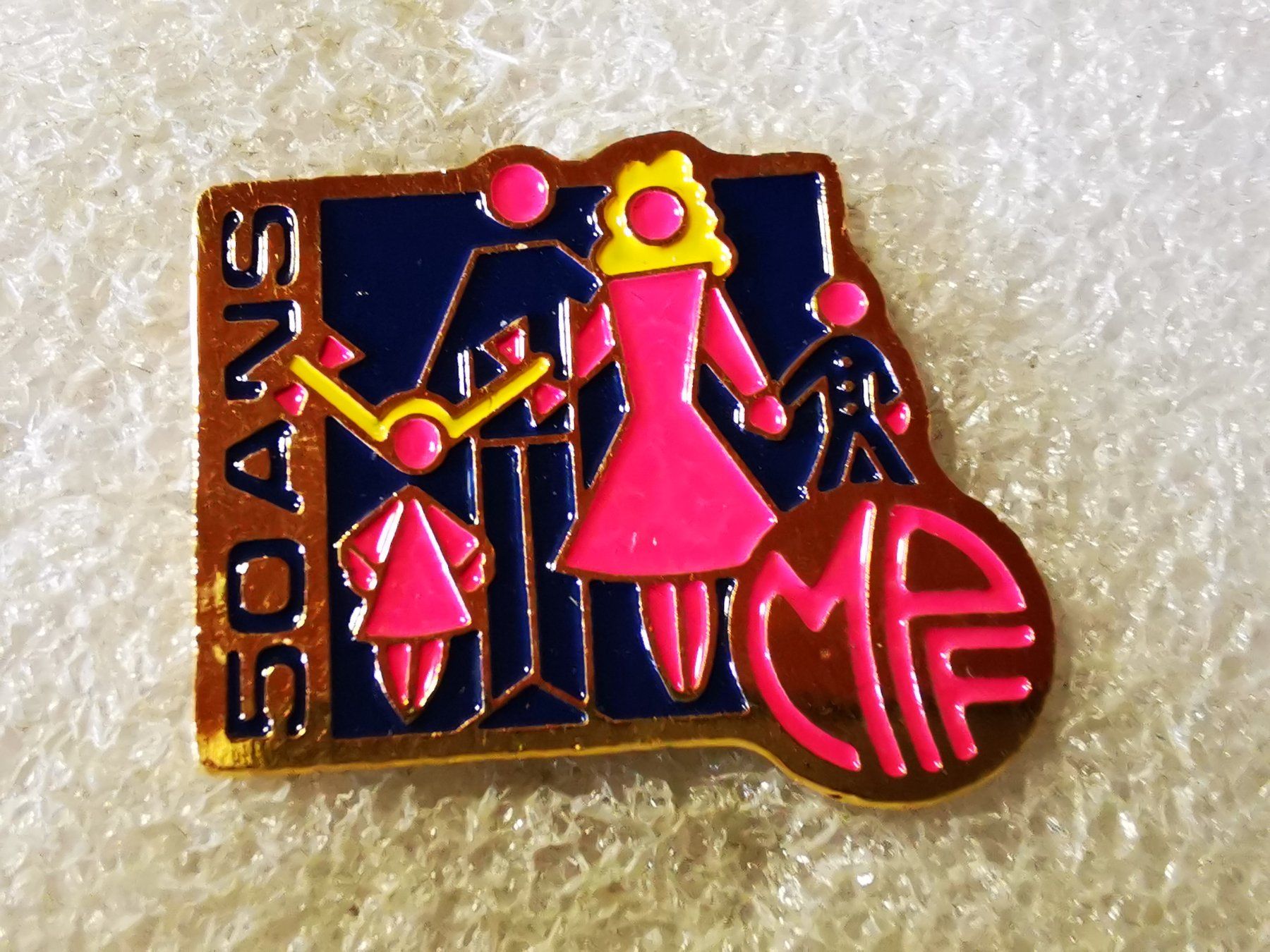 Placchette & Badge: Ansteckpin 197: Soans – Usato da Oppligen venduto da Pin-Fall-Shop