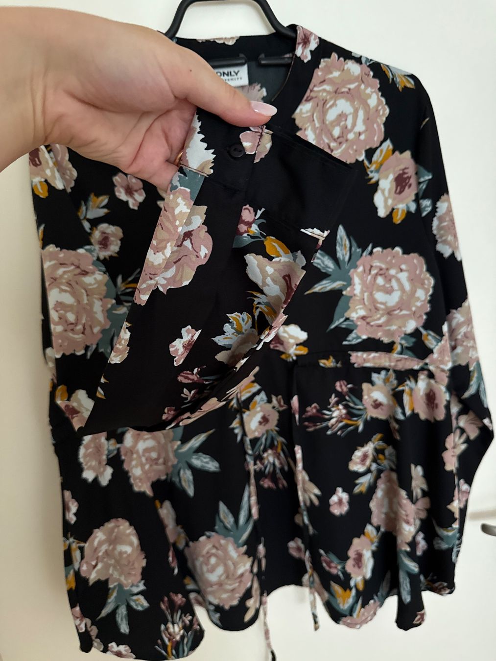 Only Camicette: Blouse ONLY MATERNITY L – Usato da Horgen venduto da linuxrp 1