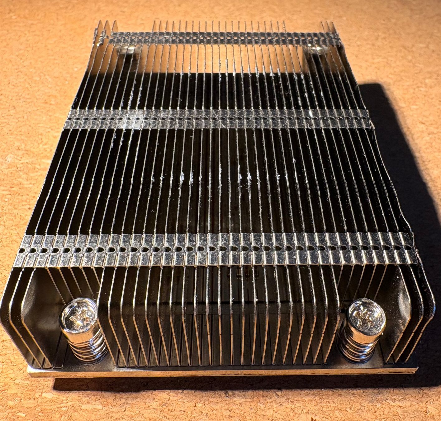 Componenti elettronici: 2x Supermicro SNK-P0057PS CPU heatsinks (LGA 2011 narrow) – Usato da Bern venduto da Gambuzino 3