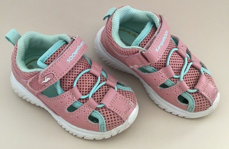 Scarpe per ragazzi: Kinder-Schuhe (22) – Usato da Grüningen venduto da tienda100