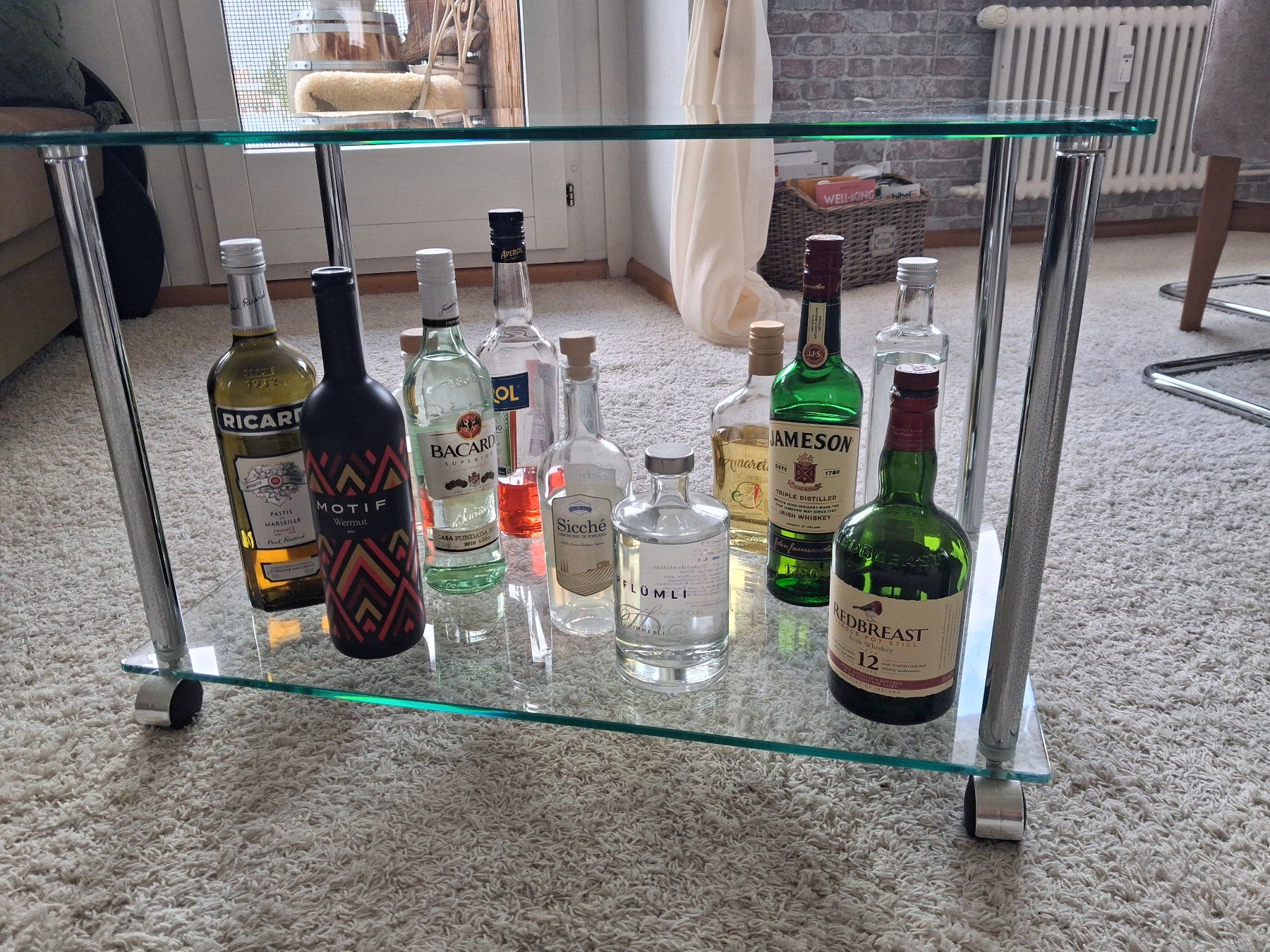 Scaffali: Glas Rollwagen / Bar aus Glas – Usato da Muttenz venduto da PMB_5 1