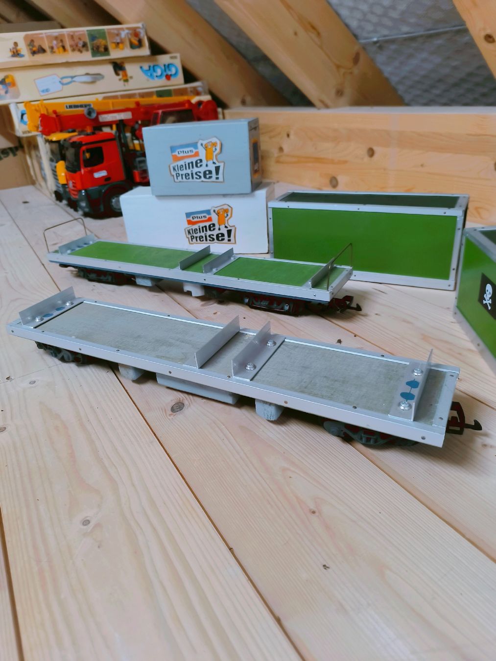 Modellini di ferrovie: LGB Spur G - Eigenbau 2x Container Wagons, Top! – Usato da Brunnadern venduto da Playmofan 1