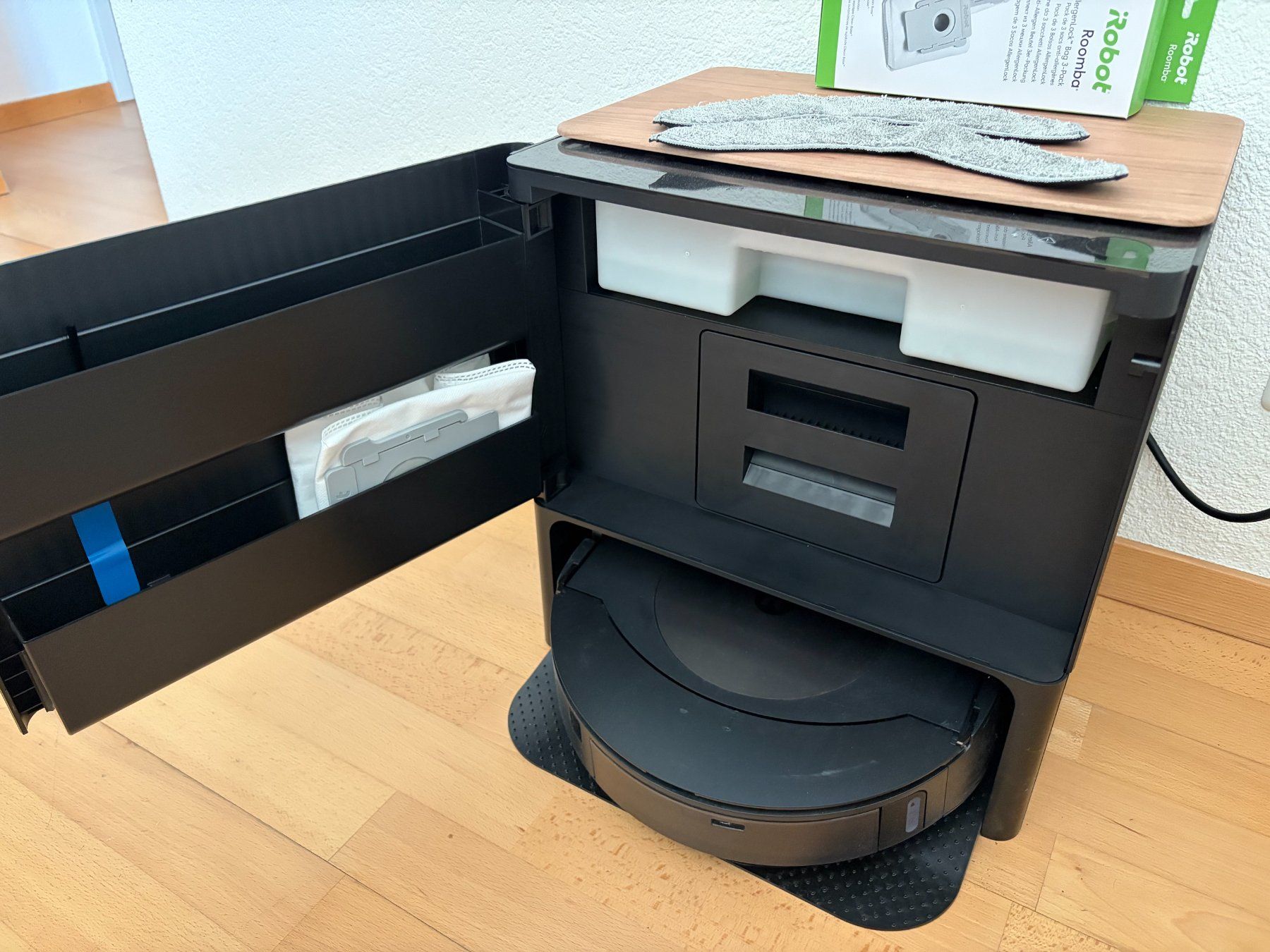 Irobot Staubsauger & Zubehör: iRobot Roomba Combo J9 – Gebraucht aus Uettligen von Seahorse1 1