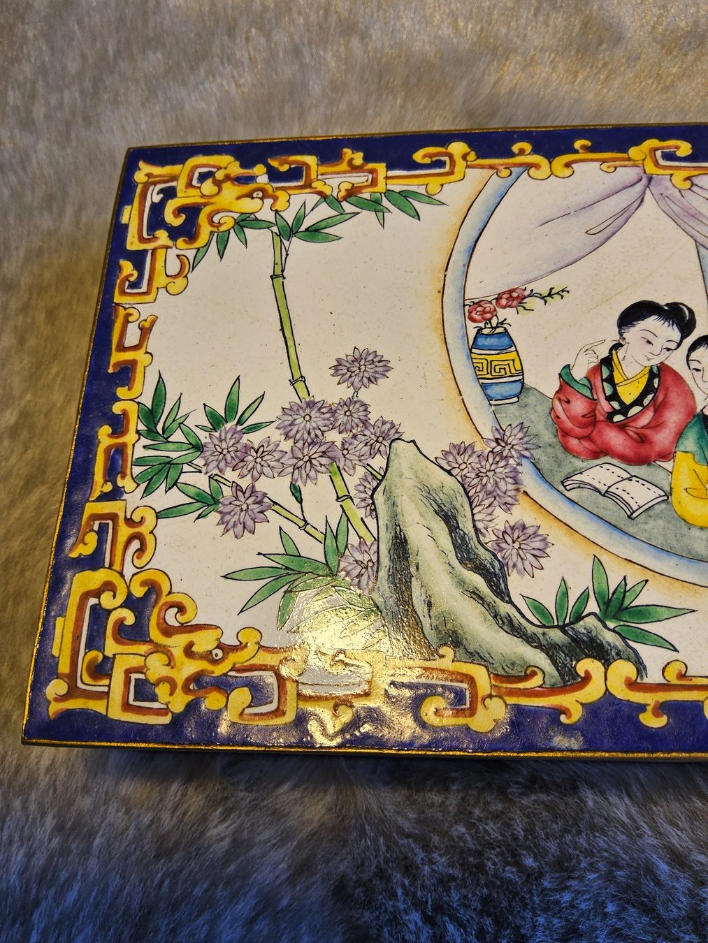 Dosen: Antike perfekte Canton Email Dose China, ca 1920 – Gebraucht aus Zürich von SciTec 1