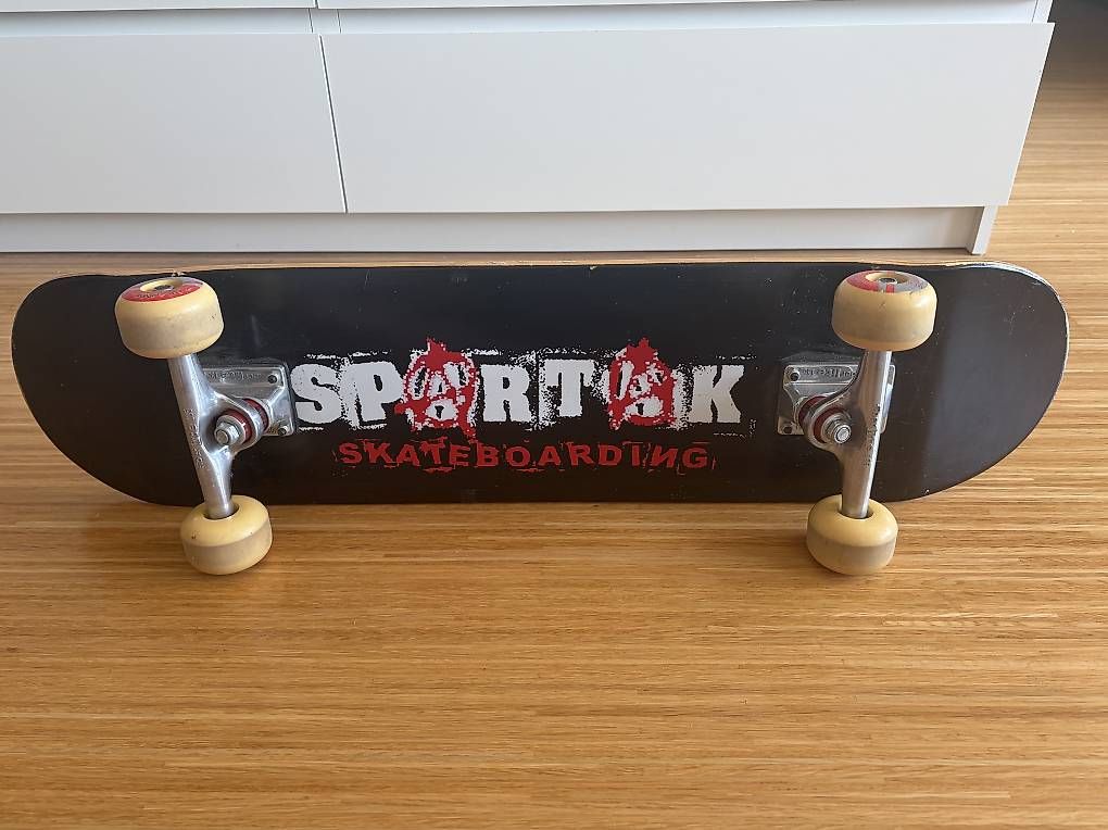 Skateboards: Skateboard (Komplettboard) – Usato da Glattpark(Opfikon) venduto da heto1