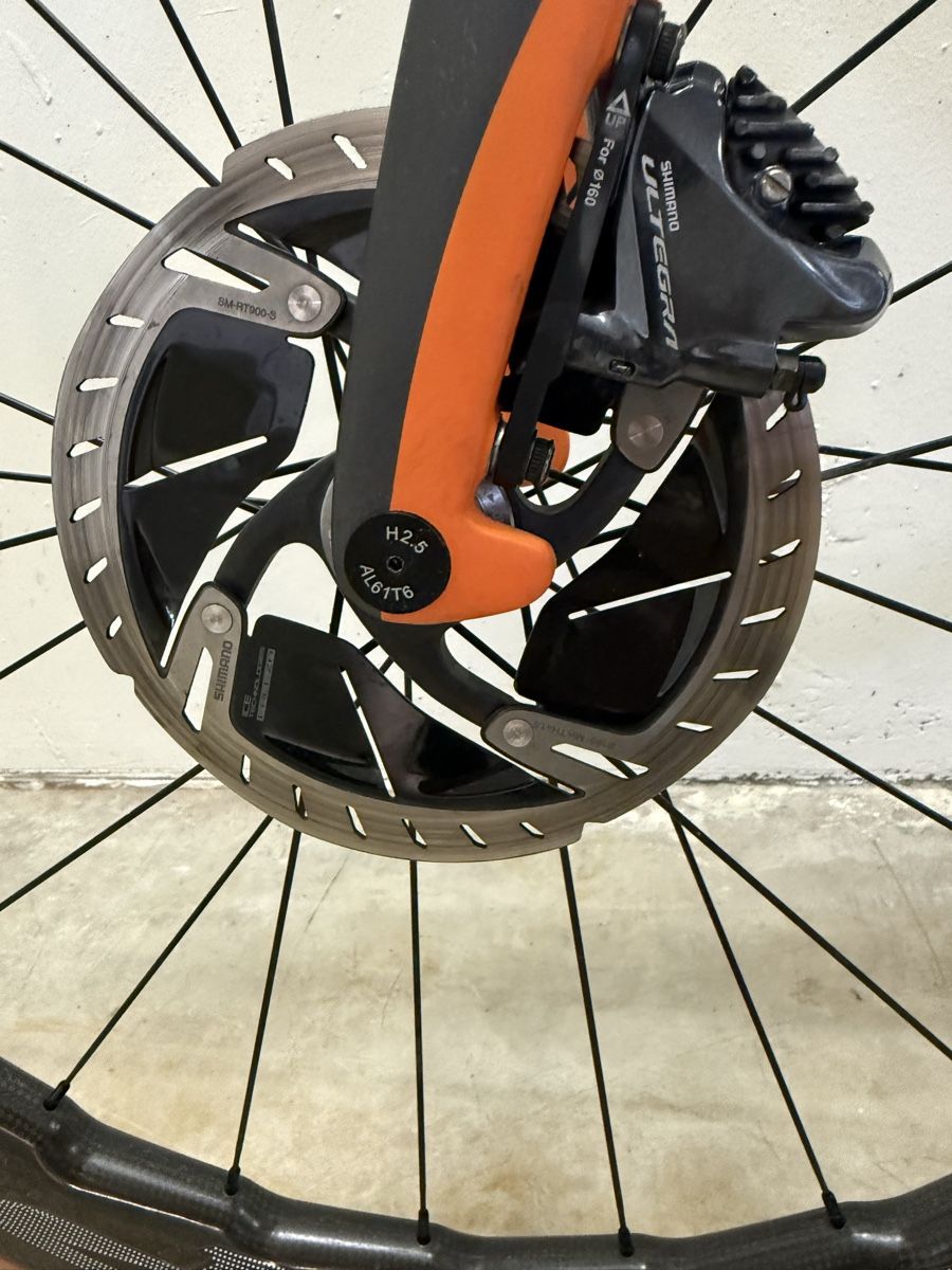 Velos: Carbon Rennvelo mit Di2 Schaltgruppe – Gebraucht aus Stäfa von crxb16a1 5