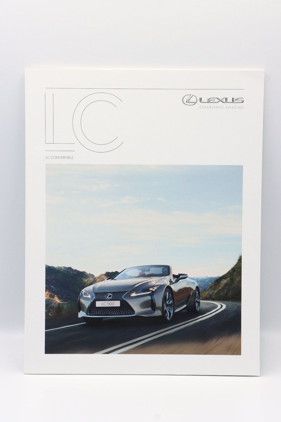 Lexus Documenti: Lexus LC 500 Convertible 2020 Prospekt – Usato da Bühl b.Aarberg venduto da Collectorpassions