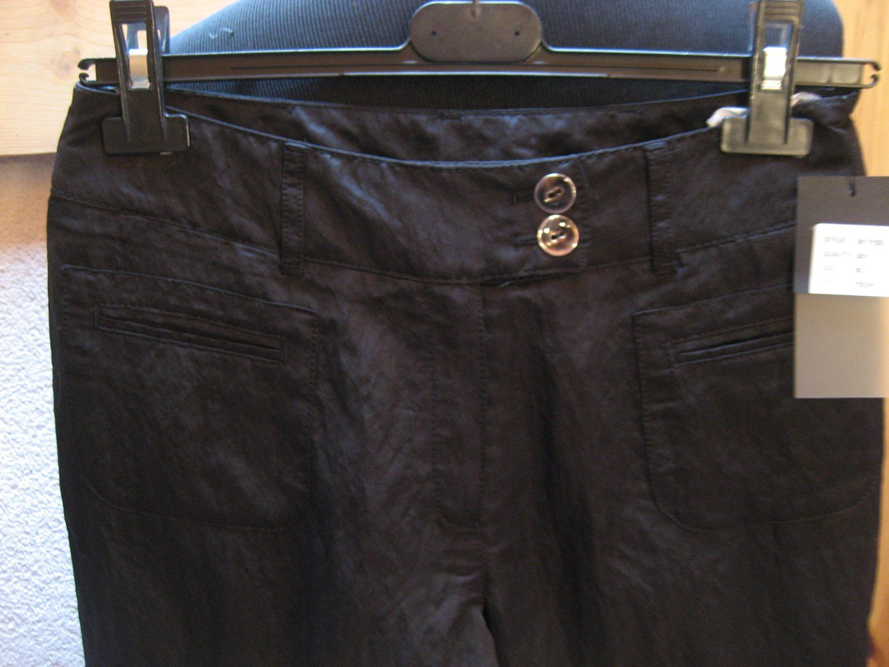 Pantaloni: Pantalon Tuzzi taille 36, neuf – Nuovo e nell'imballaggio originale da Delémont venduto da marryb 1