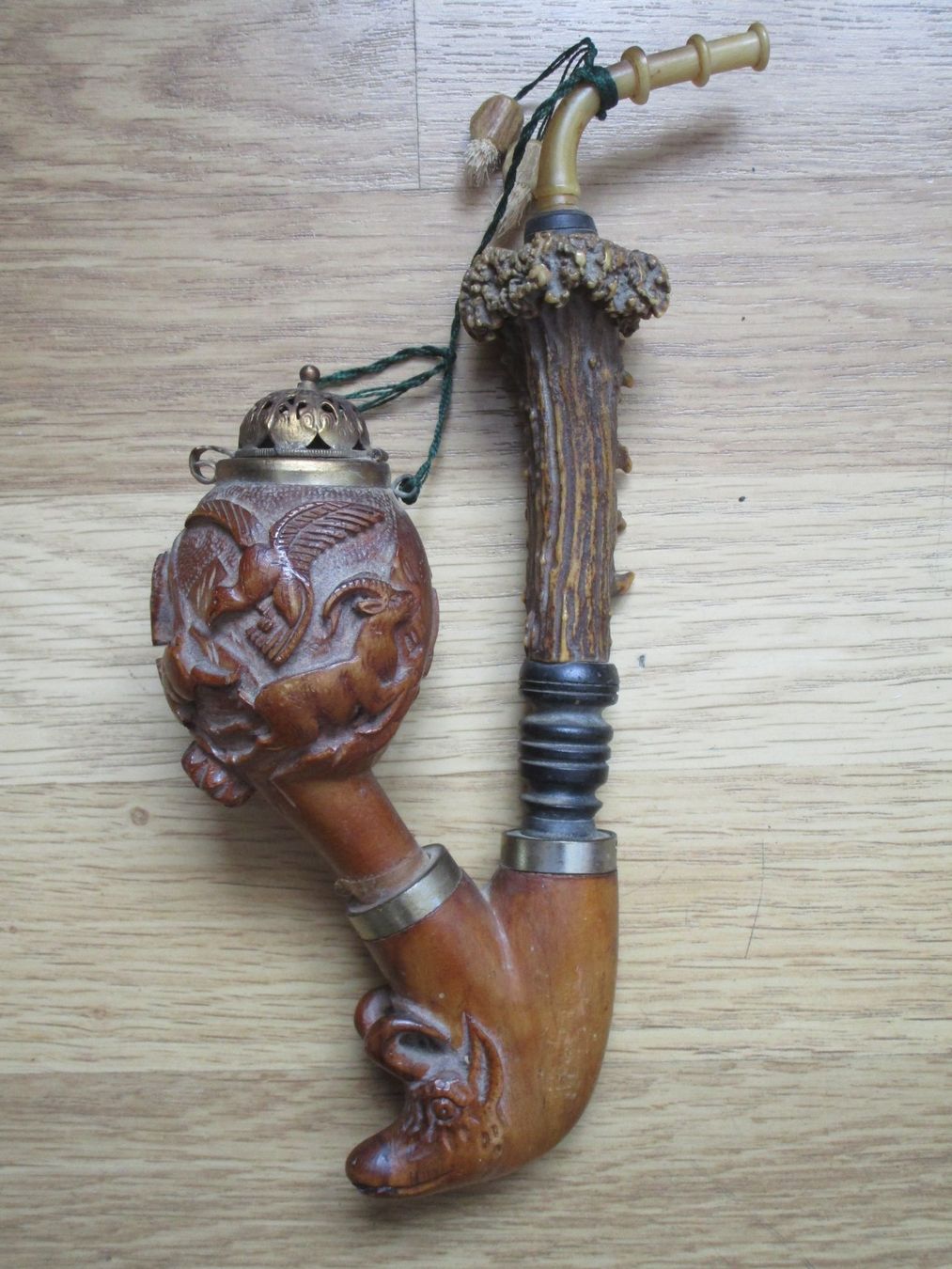 Pipe & Accessori: Antike Tabakpfeife geschnitzt – Usato da Heimberg venduto da Lupo57