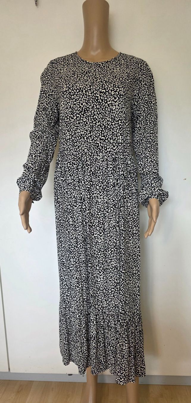 Vestiti: Schönes Kleid mit Grösse 38 – Nuovo (secondo la descrizione) da Biberist venduto da charobaum