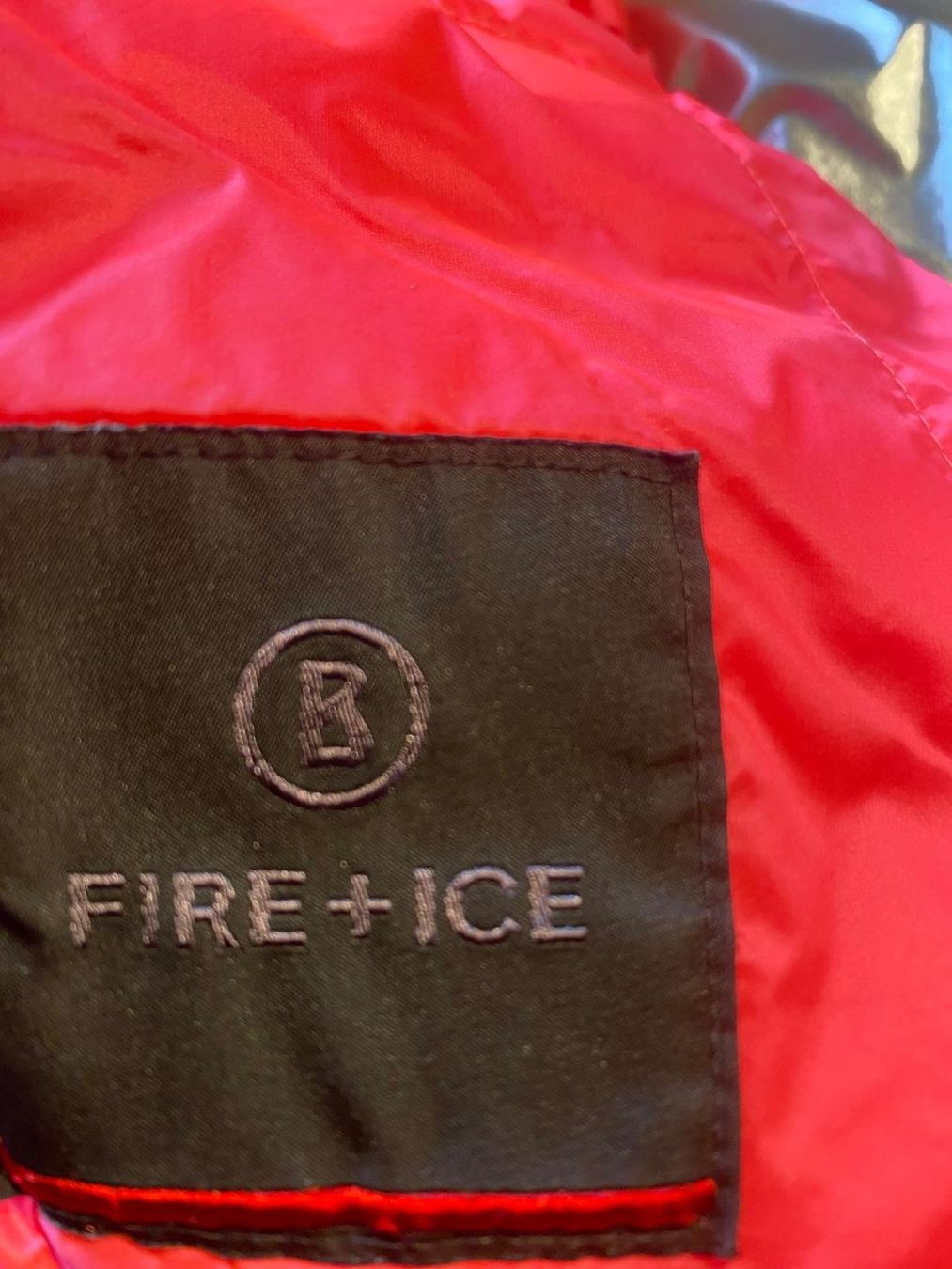 Bogner Giacche: Coole Daunenjacke von "Bogner" Gr. 36 – Usato da Röschenz venduto da Tashroal 6